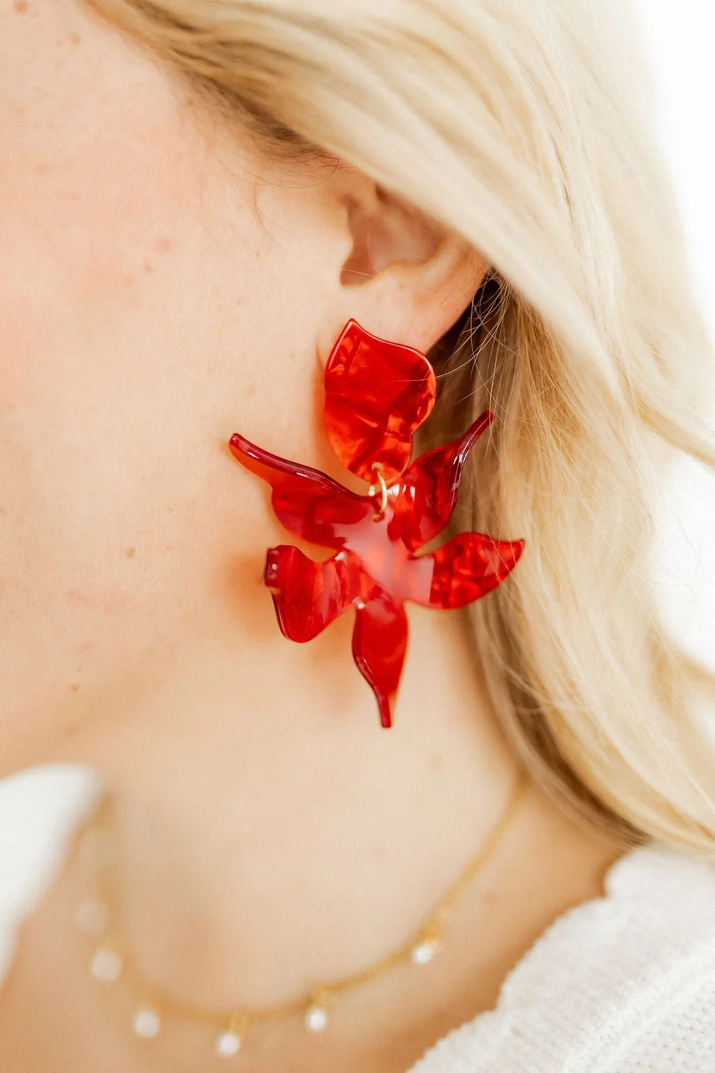 Linny Co. Flora Statement Earrings - Pearlized Red